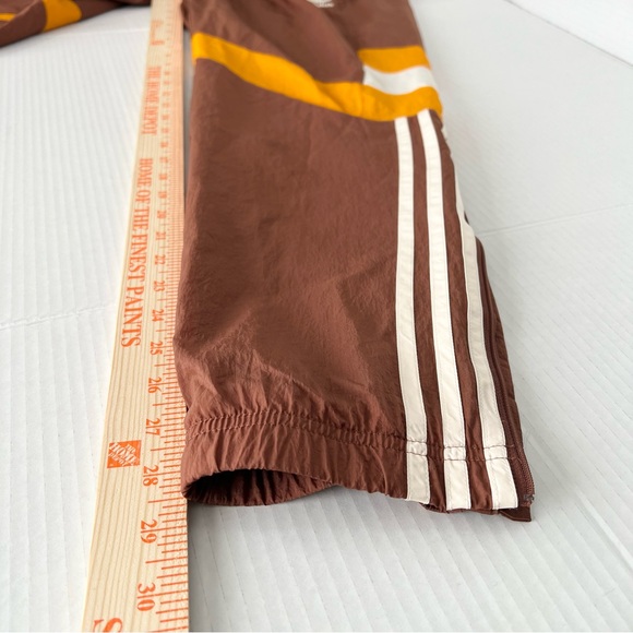 Adidas Brown Athletic Pant Men’s S DC United Soccer Blokecore Streetwear Zippers - Picture 8 of 9